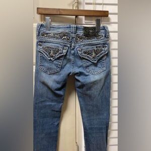 Women’s Miss Me Jeans 26